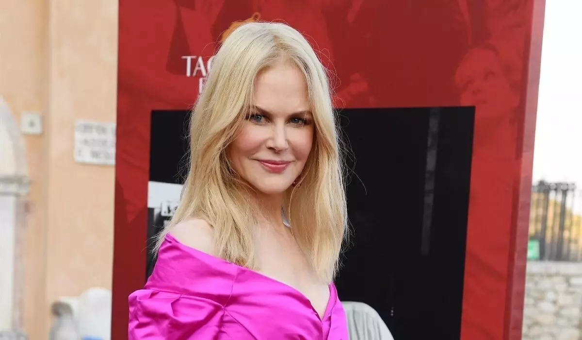 Saída rara: Nicole Kidman mostrou fillas de China Urban no Globo de Ouro