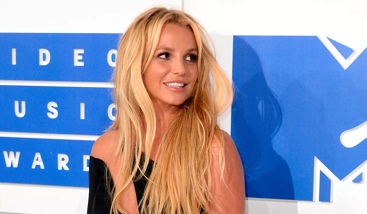 Britney Spears verteld over vaccinatie: "Ze zeiden dat het als een kogel was"