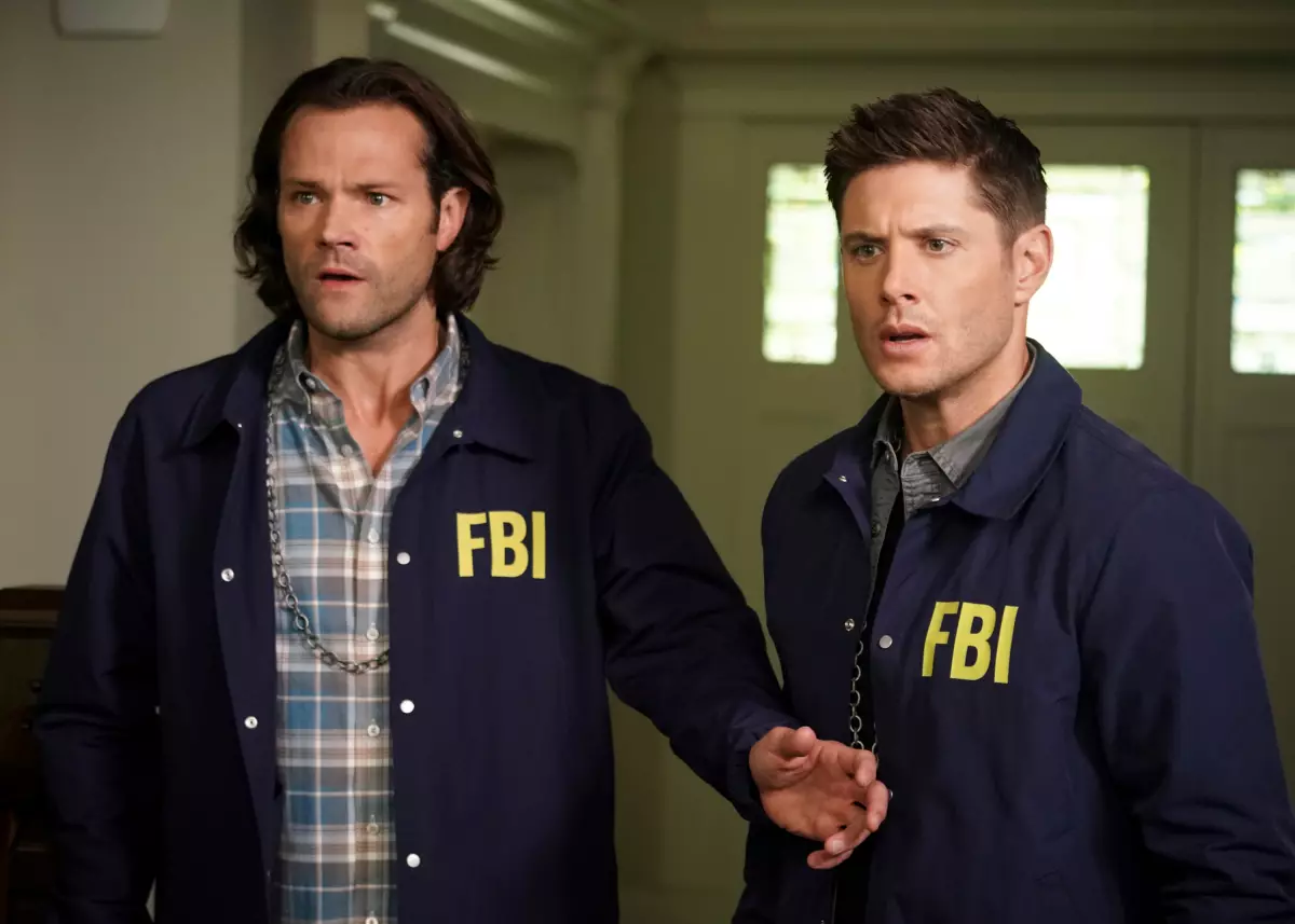 Viimeisin FlashBakeKi: esitteli kehittyneen lopullisen perävaunun "Supernatural"