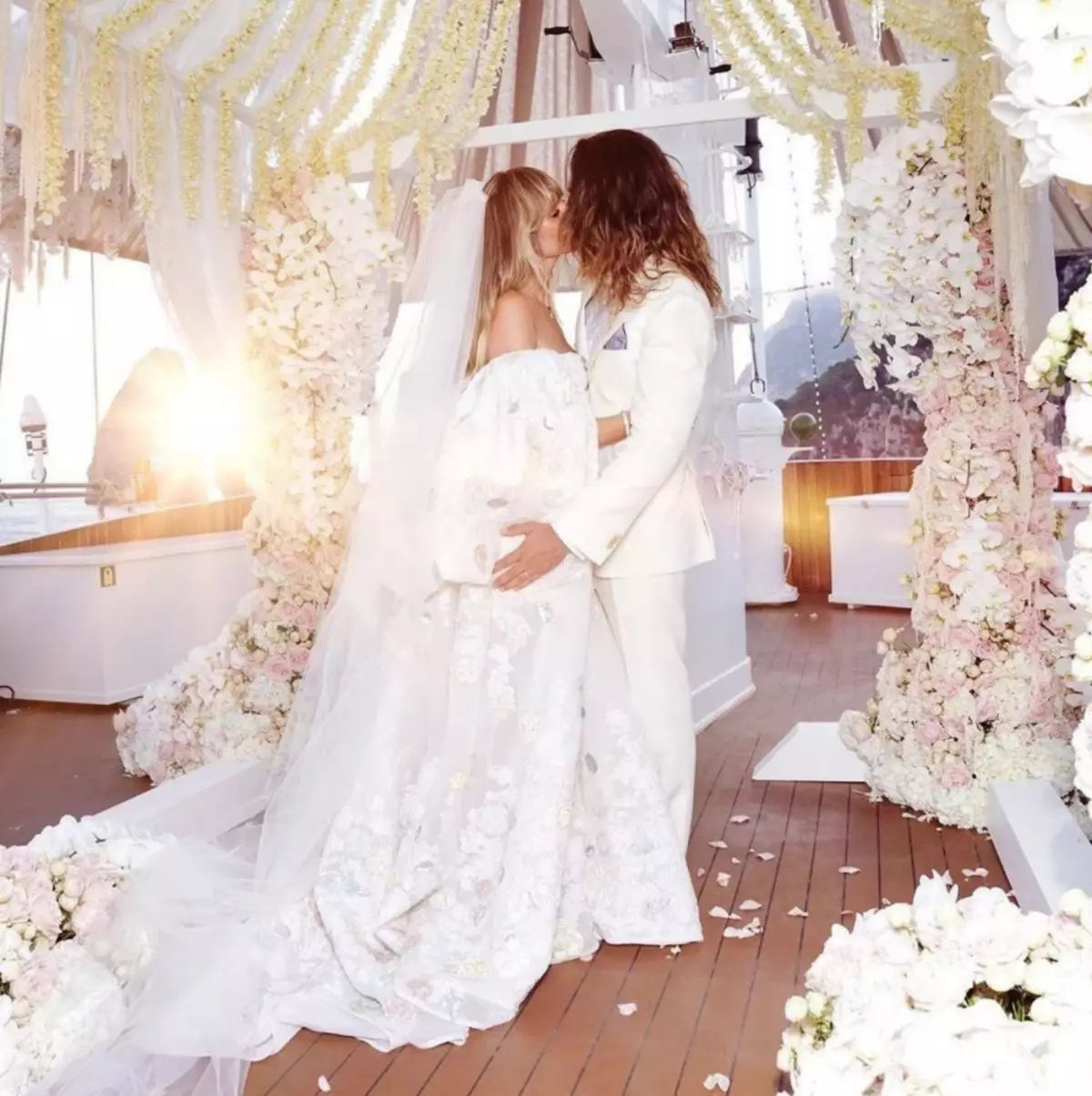 Heidi KlumはTom Kaulitzとの結婚について語った：「初めて私はそのような喜びを感じる」 45824_1