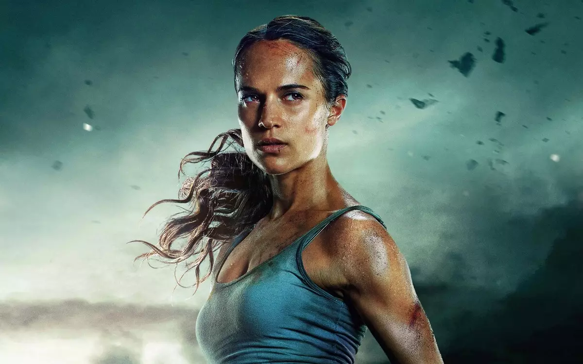 "Alicia Vicander" atsakė, kaip veikia su "SiCvel" "Tomb Raider: Lara Croft"