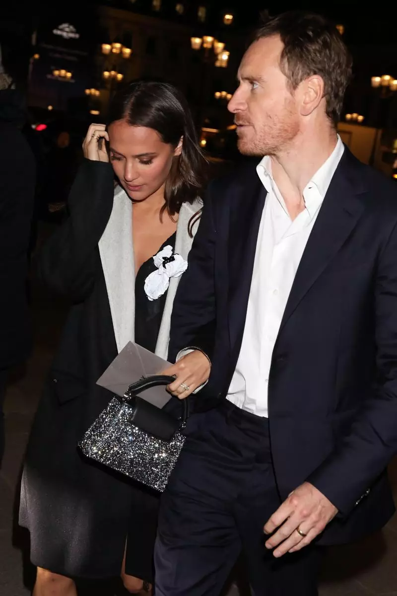 Sản lượng hiếm: Michael Fassbender và Alicia Victander đã đến thăm bữa tiệc của Louis Vuitton tại Tuần lễ thời trang 47485_5