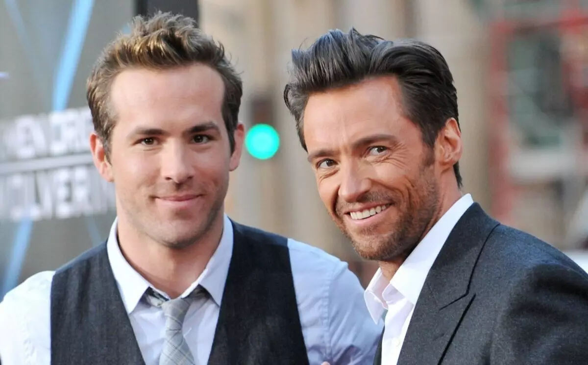 "Ég lýsi þér á heilögu": Hugh Jackman huggaði Mama Ryan Reynolds