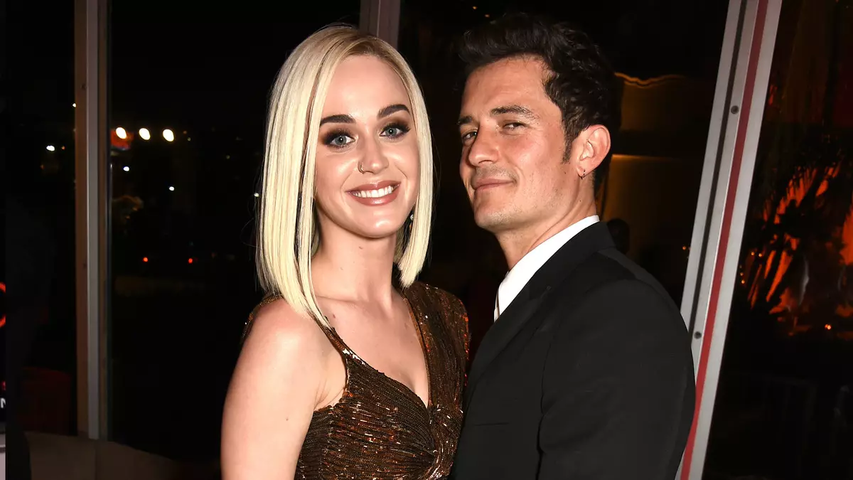 Labhair Insider faoi na chéad laethanta de Katy Perry agus Orlando faoi bhláth i ról na dtuismitheoirí