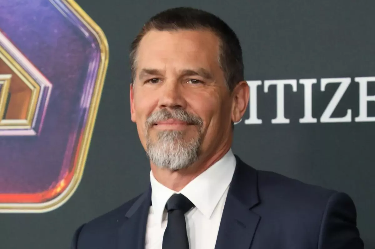 "Ndiwe wopambana wa Olimpiki": Nyenyezi "Ogwiritsa Ntchito" Josh Brolin adawonetsa mwana wamkazi wazaka ziwiri