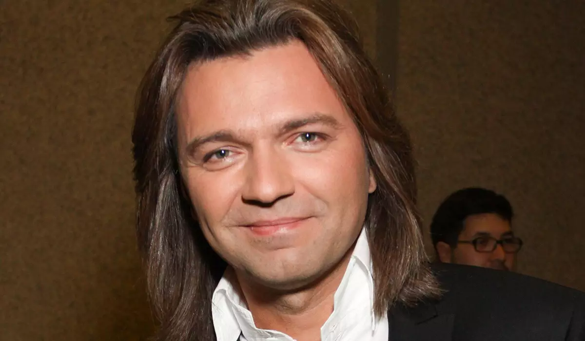 "Fantaro ny tsiambaratelon'ny tanora mandrakizay": Dmitry ny Dmitry Malikov 50 taona