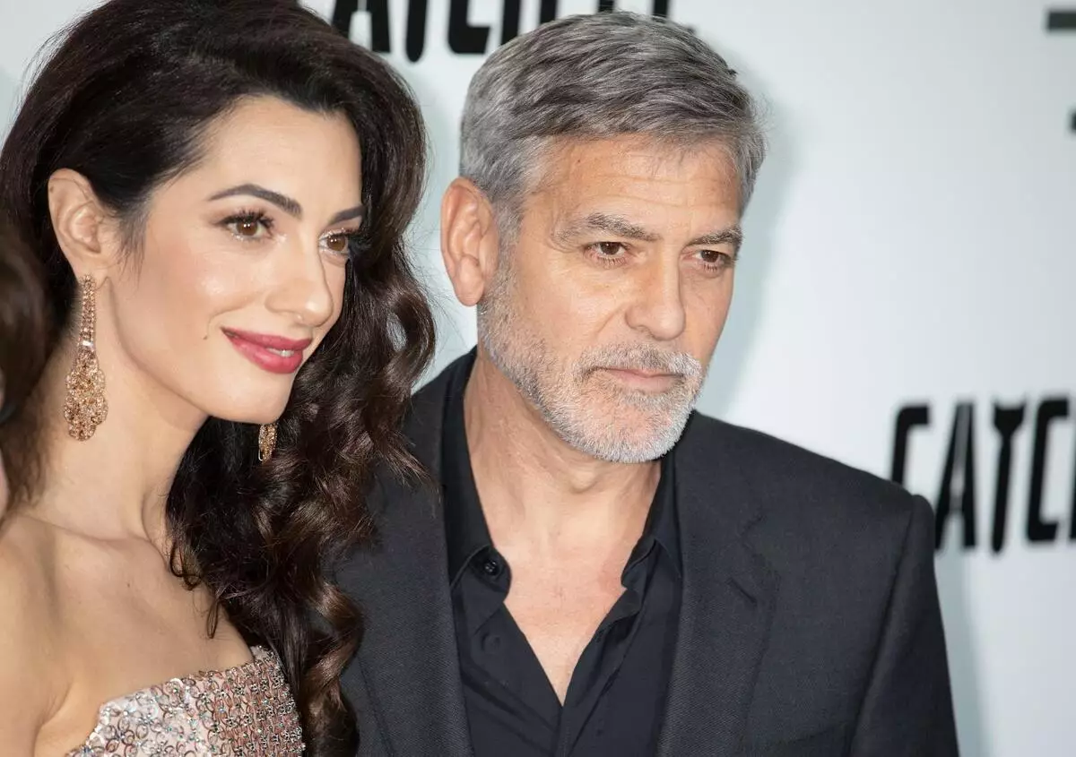 George Clooney innrømmet at han ikke likte å virkelig møte med Amal 53588_1