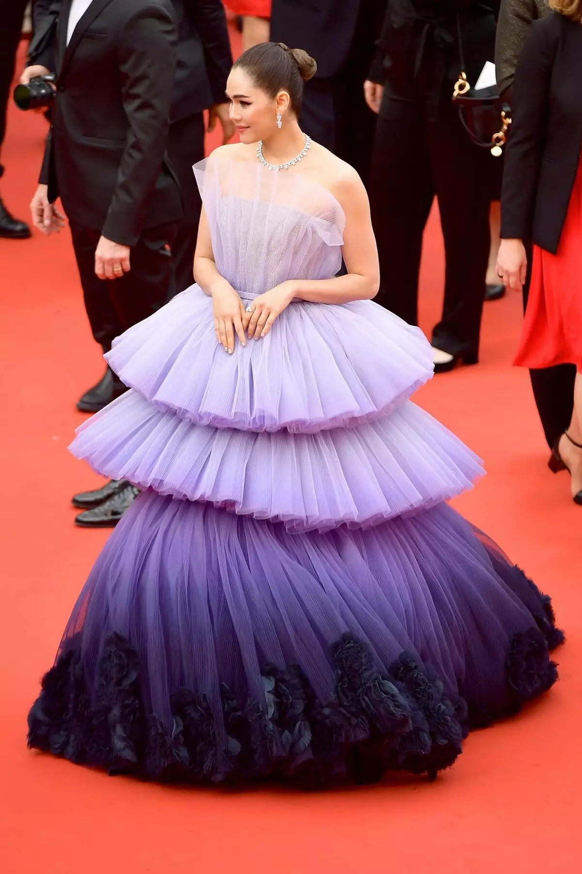 Cannes-2019: Selena Gomez, Eva Longoria, Julianna Moore na nyota nyingine juu ya ugunduzi nyekundu 53873_2