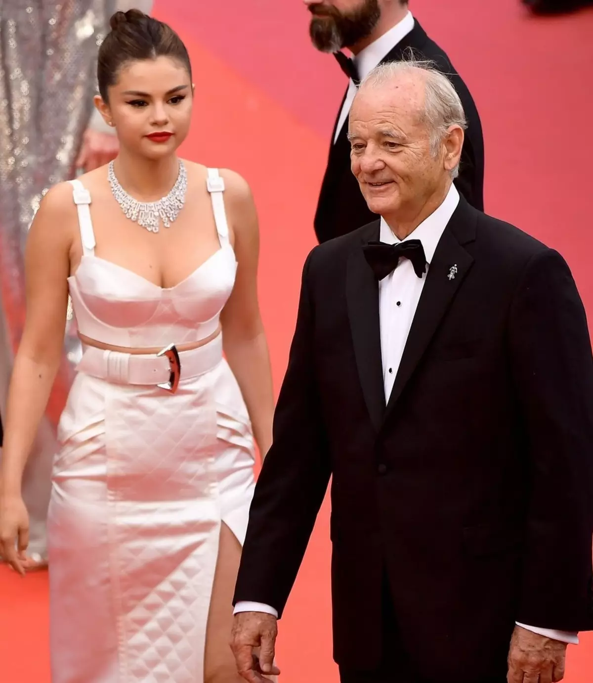 Cannes-2019: Selena Gomez, Eva Longoria, Julianna Mur va boshqa yulduzlar qizil kashfiyotda 53873_21