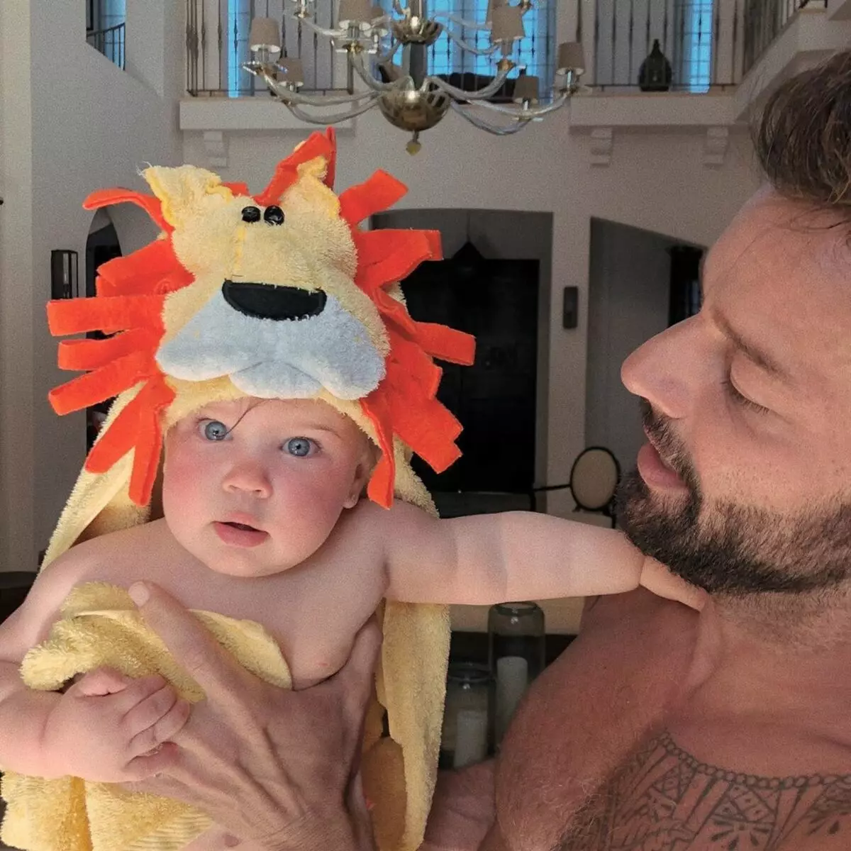 Foto: Ricky Martin ha mostrato per la prima volta il volto di un figlio di cinque mesi 54027_4