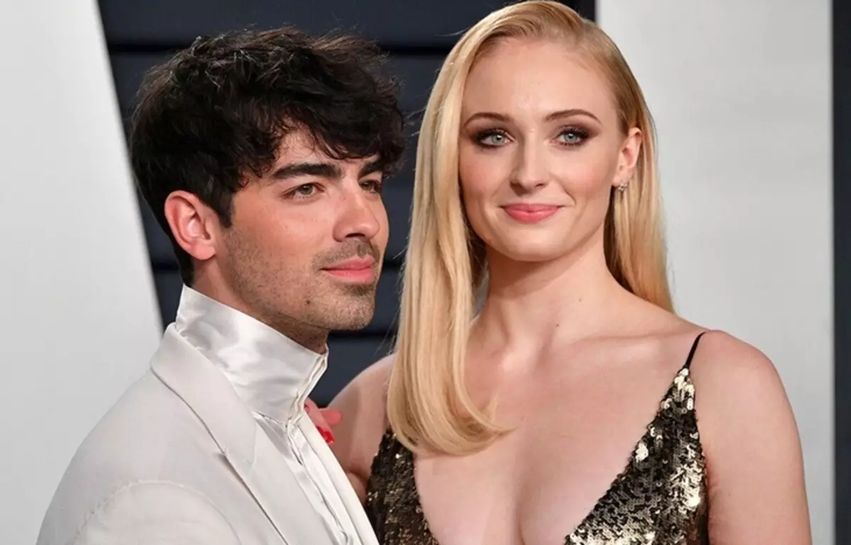 Sie sagte "Ja": Sophie Turner und Joe Jonas heiratete in Las Vegas