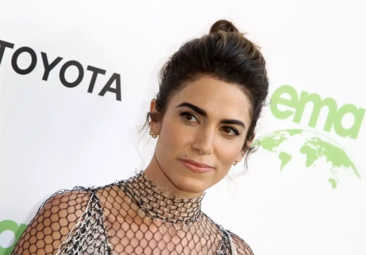 Nikki Reed onthuld vóór de camera, zwanger zijn: "Moederschap veranderde me voor altijd"