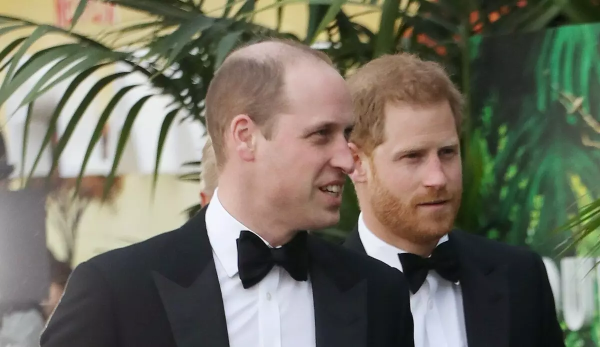 Prince William skuffet over at Harry 