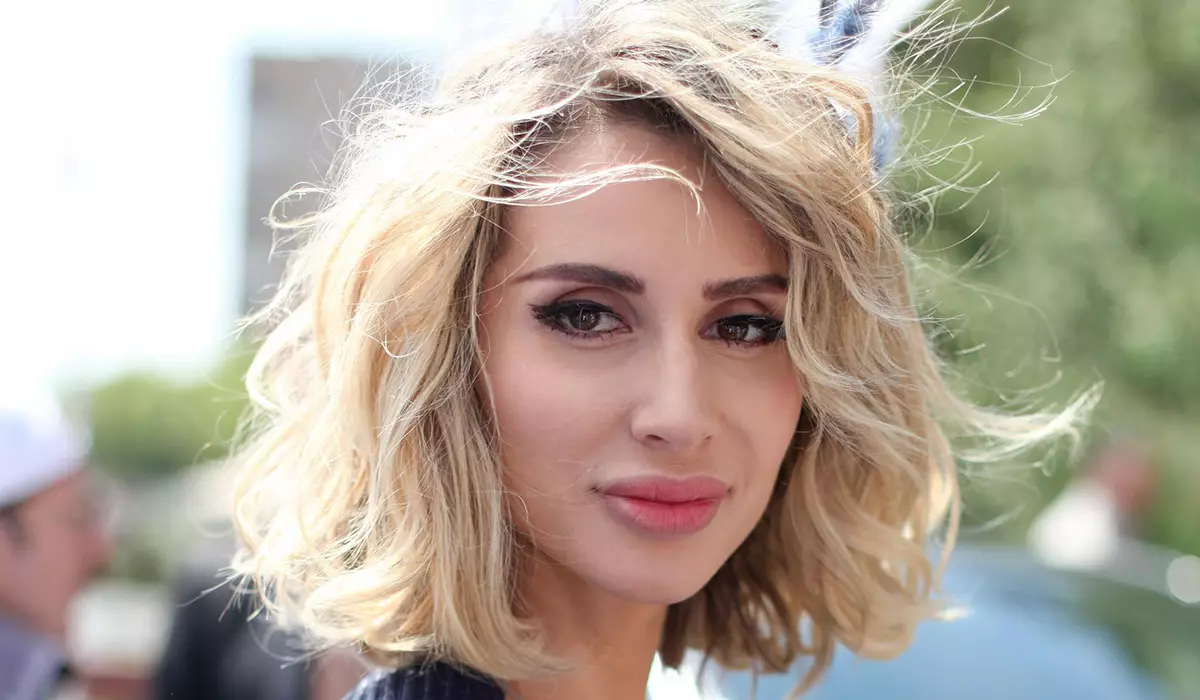 "Hair arrastrouse": Svetlana Loboda contou sobre a única pelexa coa súa nai