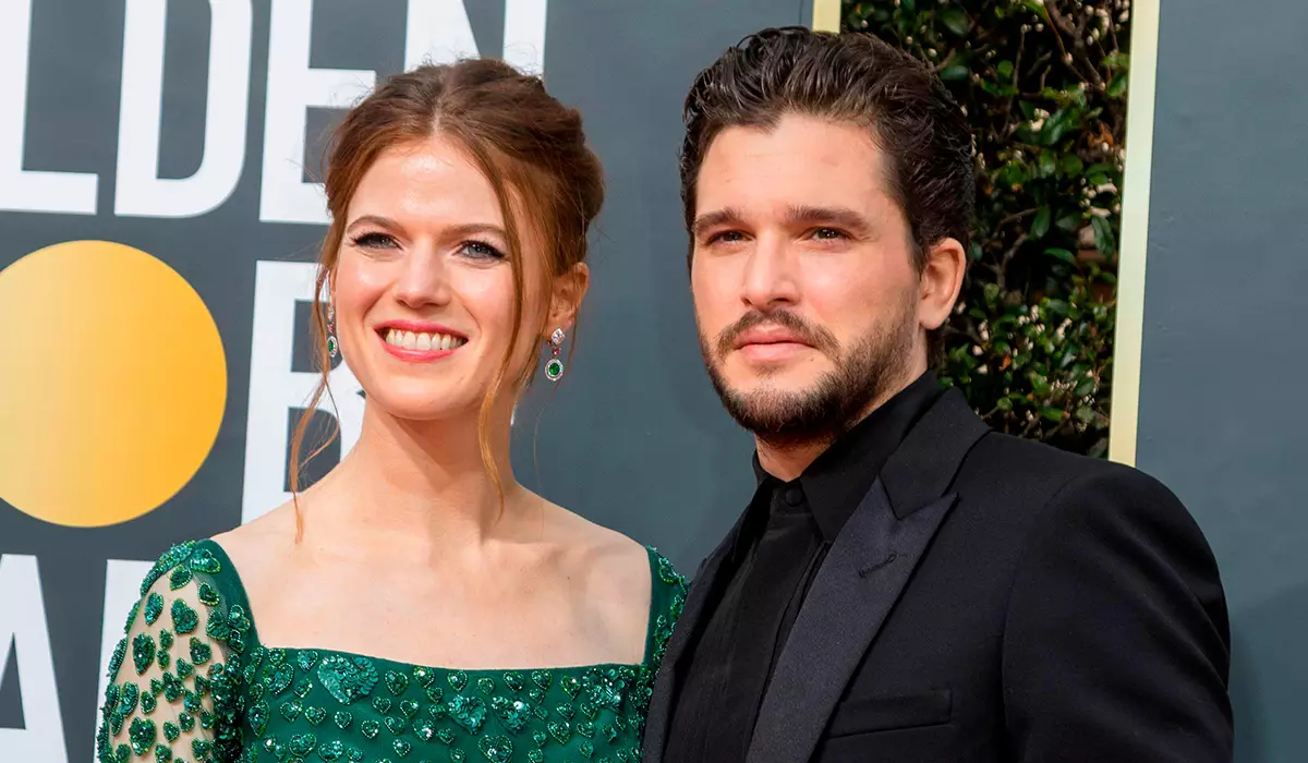 Nyota "michezo ya viti vya enzi" Keith Harington na Rose Leslie akawa wazazi