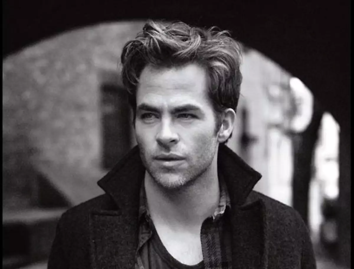 Chris Pine në revistën e ditarit të meshkujve. Janar 2014