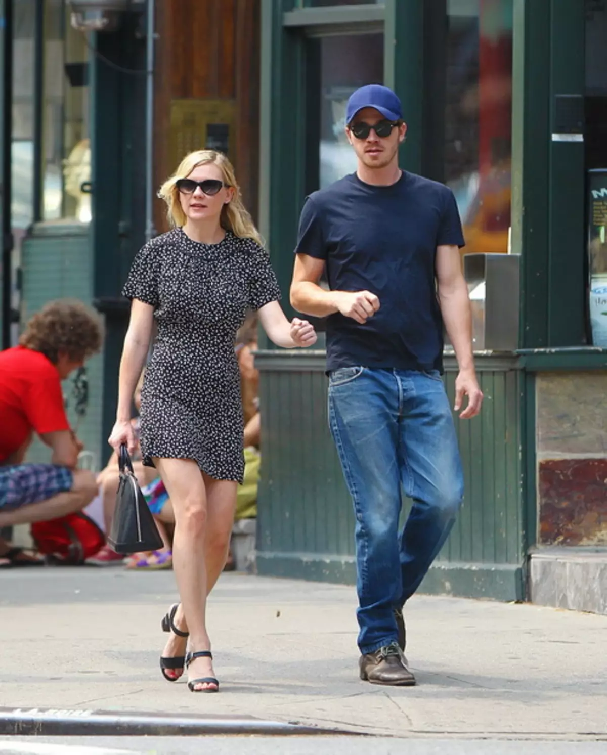 Guhagarika ikadiri: halli berry, Christian Bale, Kirsten Dunst, Chris Himsworth nabandi 67448_21