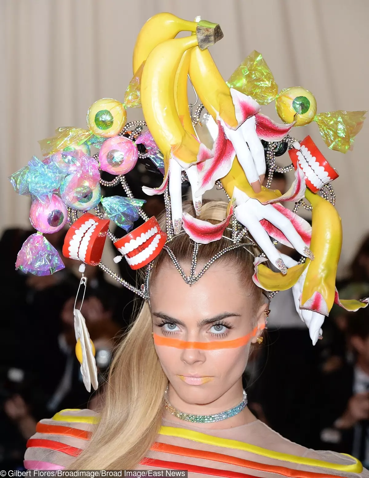Creative madness: the strangest and ridiculous outfits of the stars on Met Gala 2019 69137_16