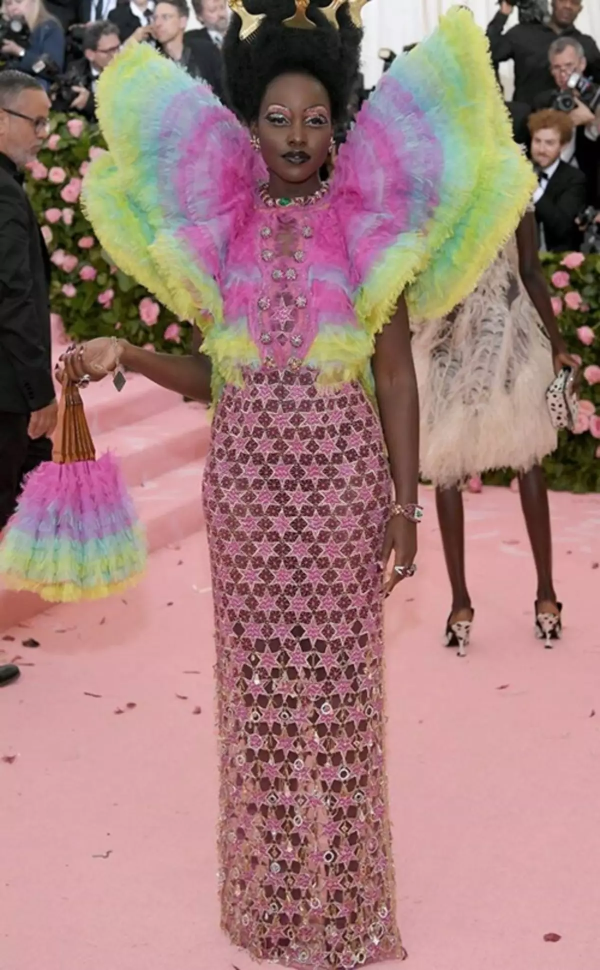 Creative Madness: De Strangest og Latterlige Outfits af stjernerne på Met Gala 2019 69137_18