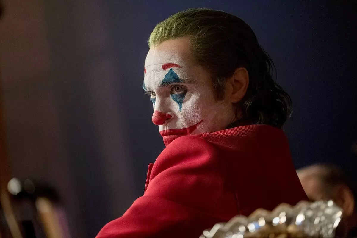 Rumor: Mo le sequel "Joker", Hokin Phoenix mafai ona maua le 50 miliona