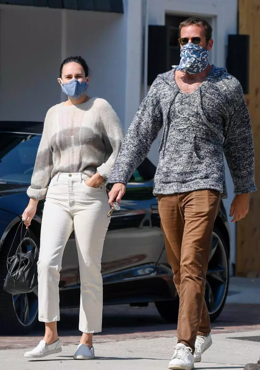 A armadura do martelo foi pega com a ex-esposa Josh Lucas um par de dias adeus com rumores Willis 70316_1