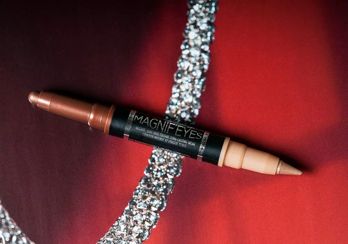 Beauty Secrets: Shadows in Rimmel Pencil