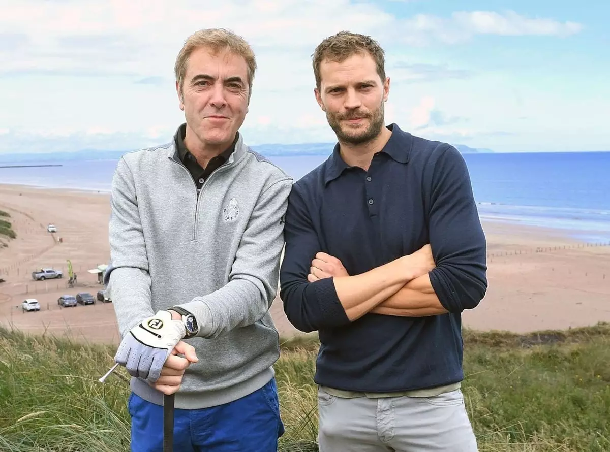 Star "vijftig tinten grijs" Jamie Dornan nam deel aan een golftoernooi