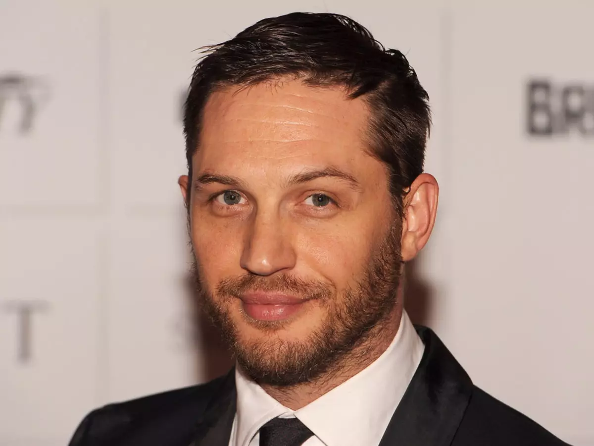 Tom Hardy azuzuza uruhare runini muri spin-uhabe umuntu "igitagangurirwa" kubyerekeye imitsi