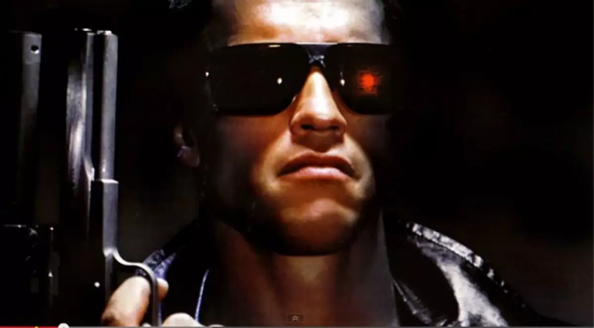 Nais ni Arnold Schwarzenegger na bumalik sa papel ng Terminator