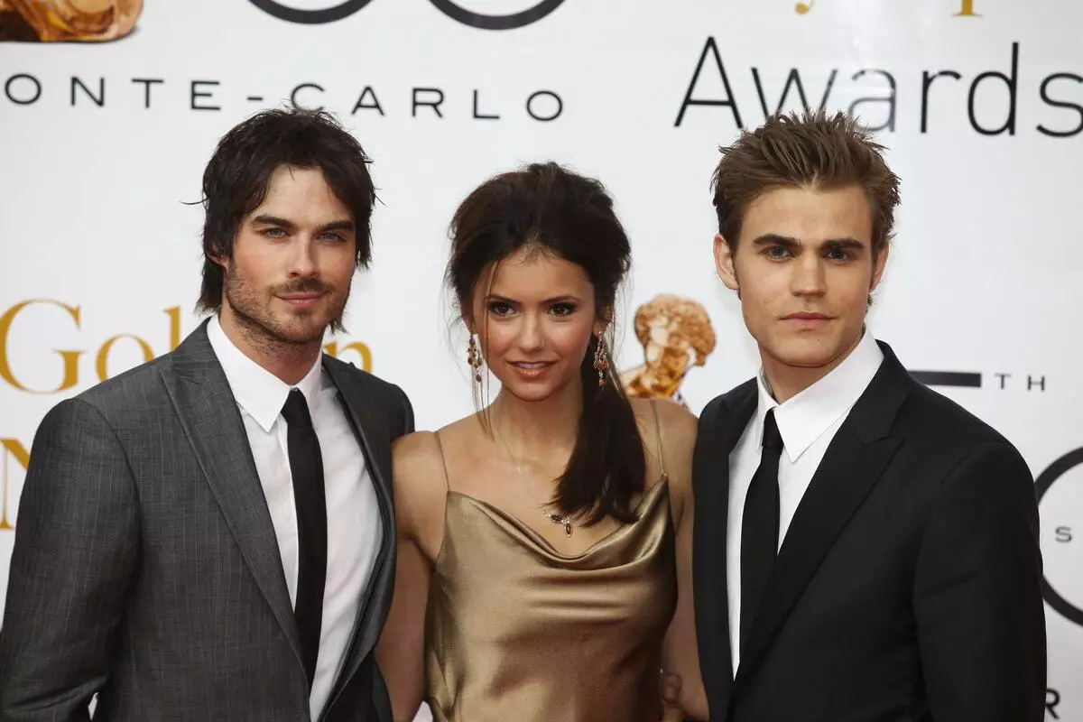 Nina Dobrev admitió que despreciaba a Paul Wesley en el set de 