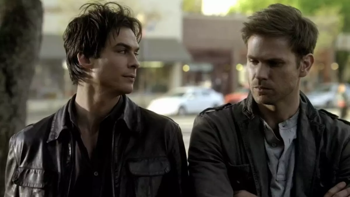 Esperando a reunión de "Vampire Diaries"? Yen Somerhalder deu a entender o regreso de Damon no "Patrimonio"