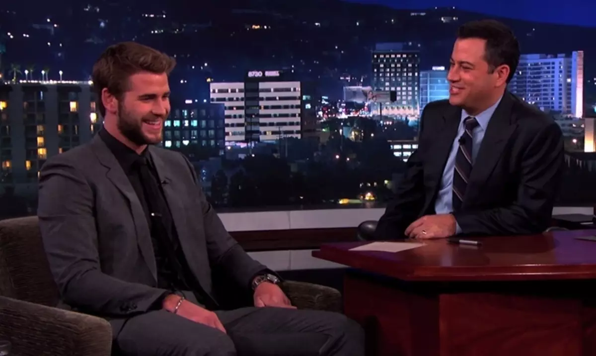 Liam Hemsworth ໃນ Shaw Jimmy Kimmel