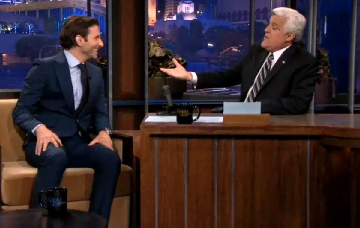 Bradley Cooper ស្តីពីការបង្ហាញ Jay Leno