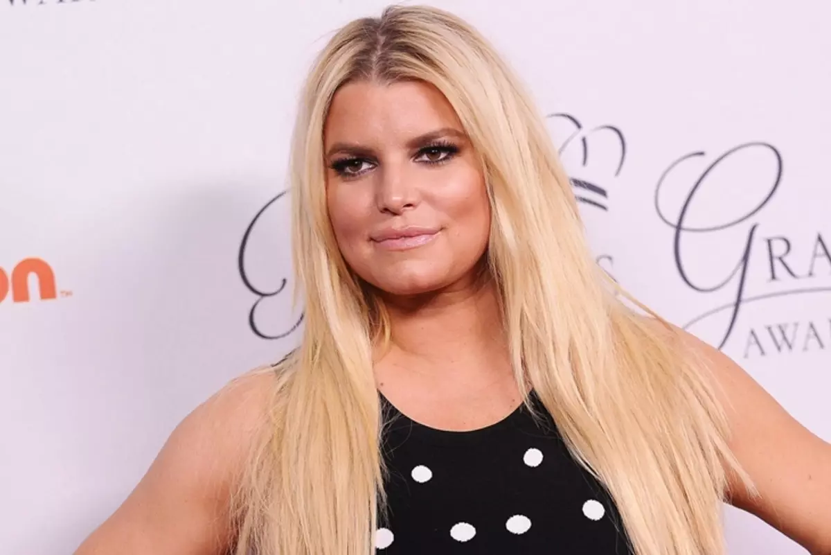 Sukses: Jessica Simpson het die eerste gewigsverliesuitslae getoon