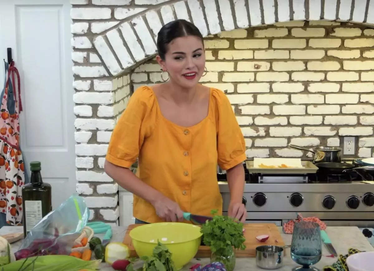 I-Culinary show Selena Gomez isivele yandisa isizini yesibili 78676_1