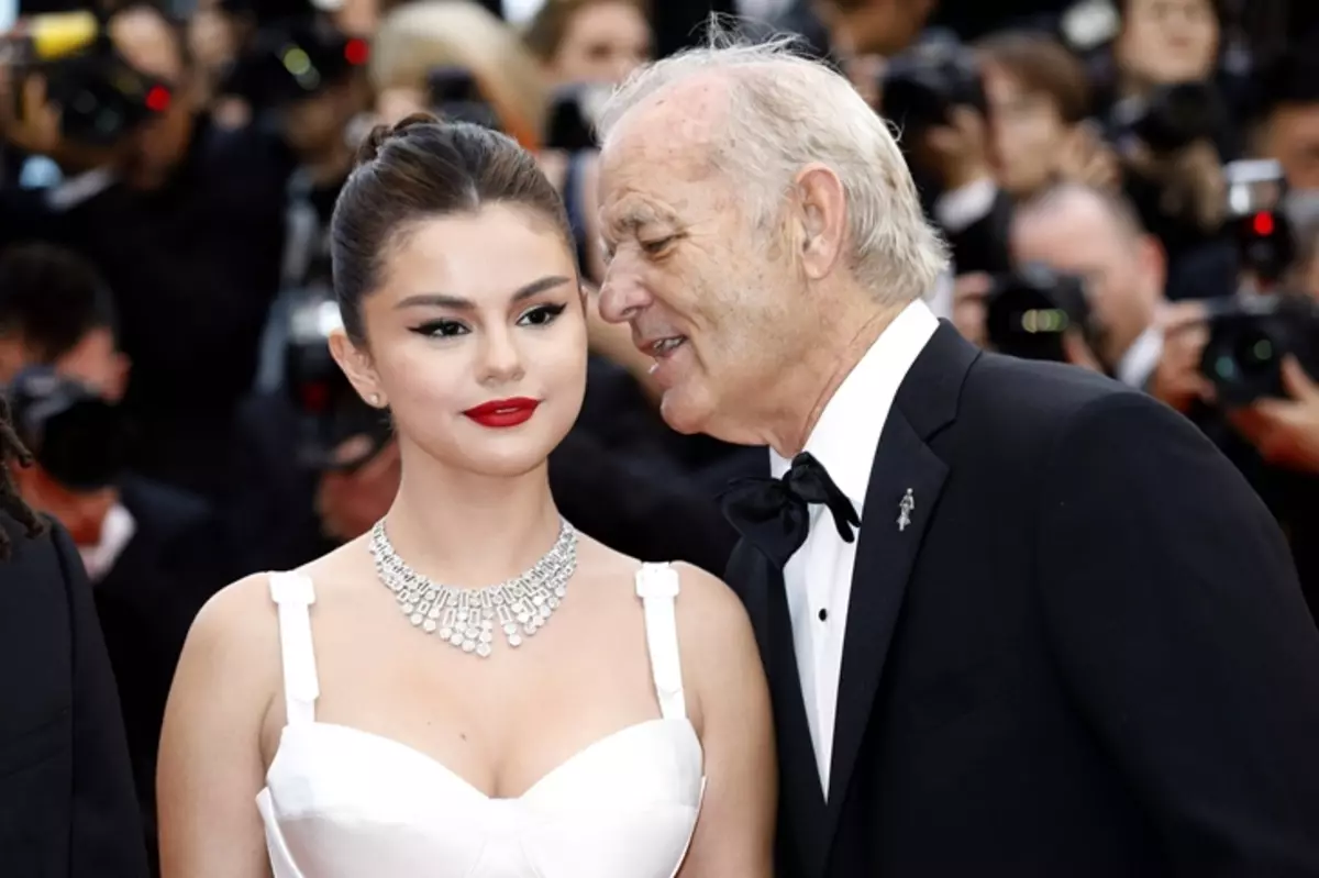 Selena Gomez řekla, že Bill Murray zašeptal na filmovém festivalu Cannes