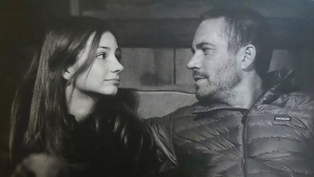 Dia akan menjadi 47: anak perempuan yang meninggal dunia Paul Walker menunjukkan foto keluarga