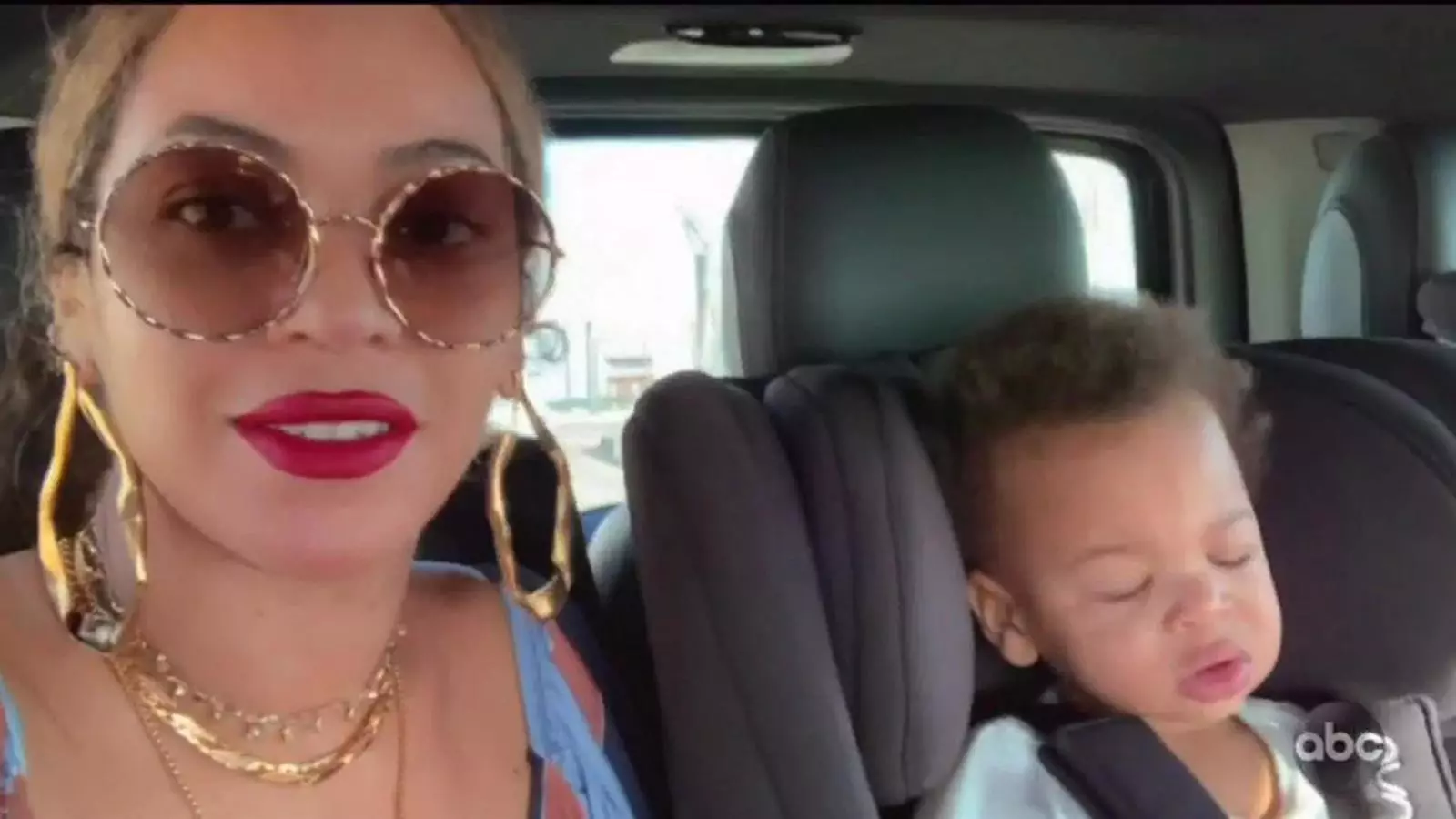 Beyonce сподели слатки семејства фотографии со деца во нов документарен филм 79274_2