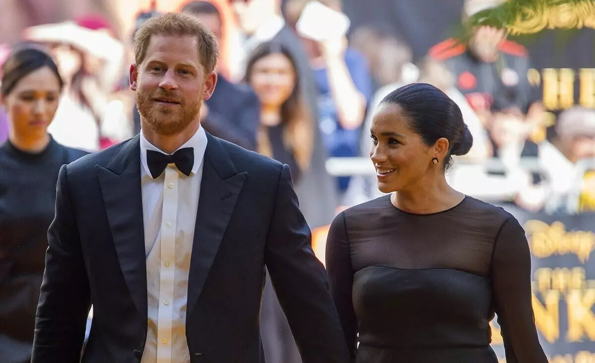 Photo: Megan Plant et Prince Harry ont visité la première de "King Lion" à Londres