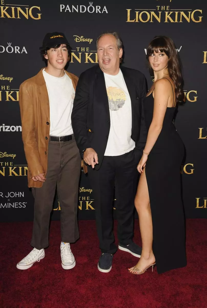 Beyonce sa anak na babae, Pedro Pascal, New Ariel at maraming iba pang mga bituin sa premiere ng King Lion 79277_9