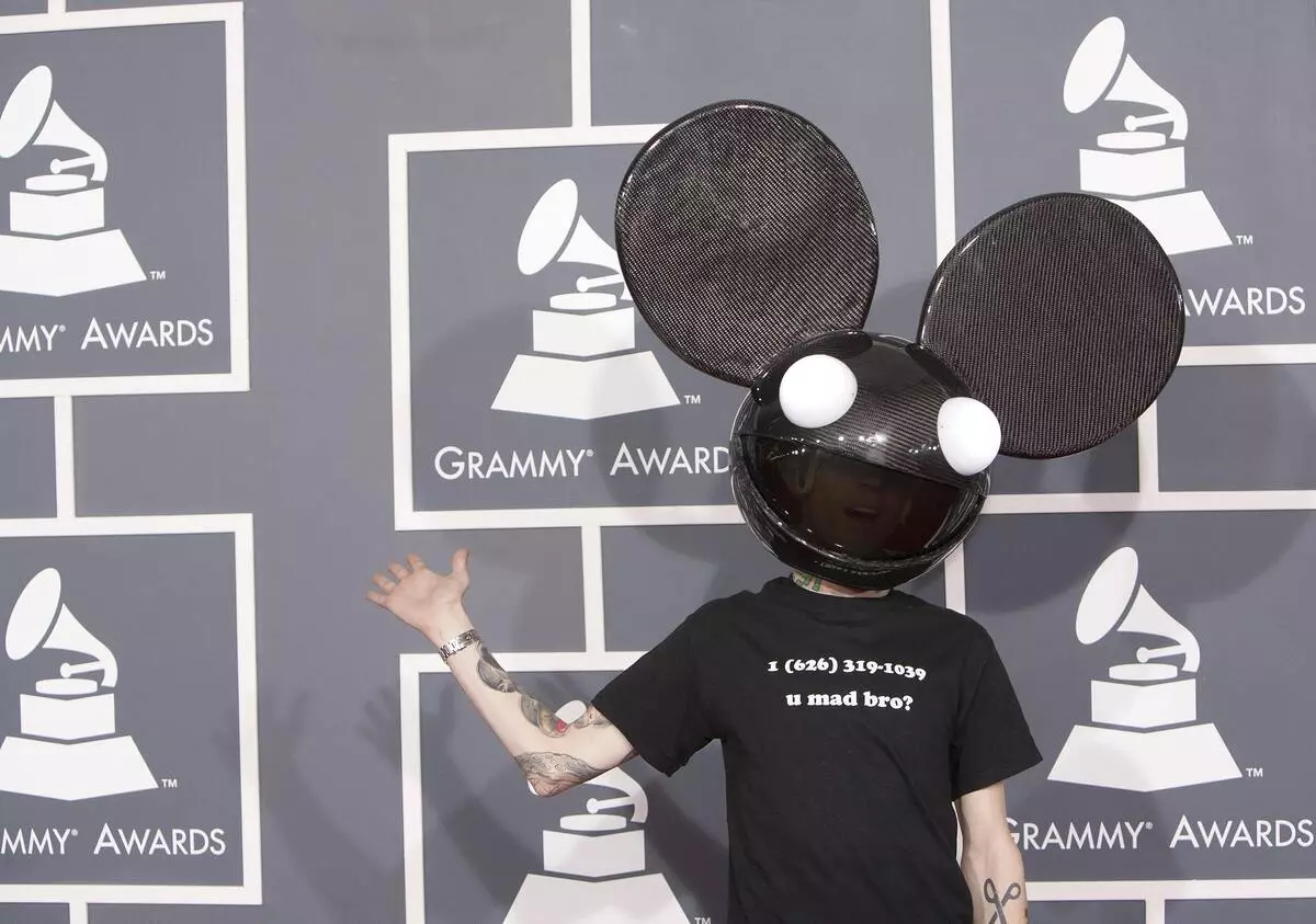 კანადის DJ Deadmau5 მოუწოდა Kanye Wasta Clown