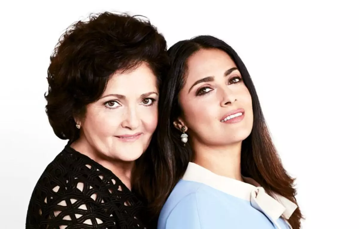 "Bedankt voor de genen": Salma Hayek feliciteerde de mooie moeder gelukkige verjaardag