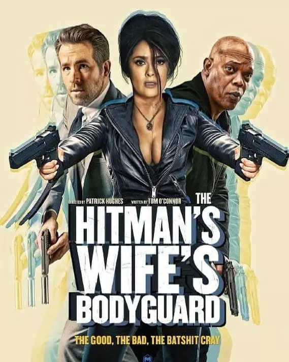 Ryan Reynolds, Salma Hayek e Samuel L Jackson al poster 