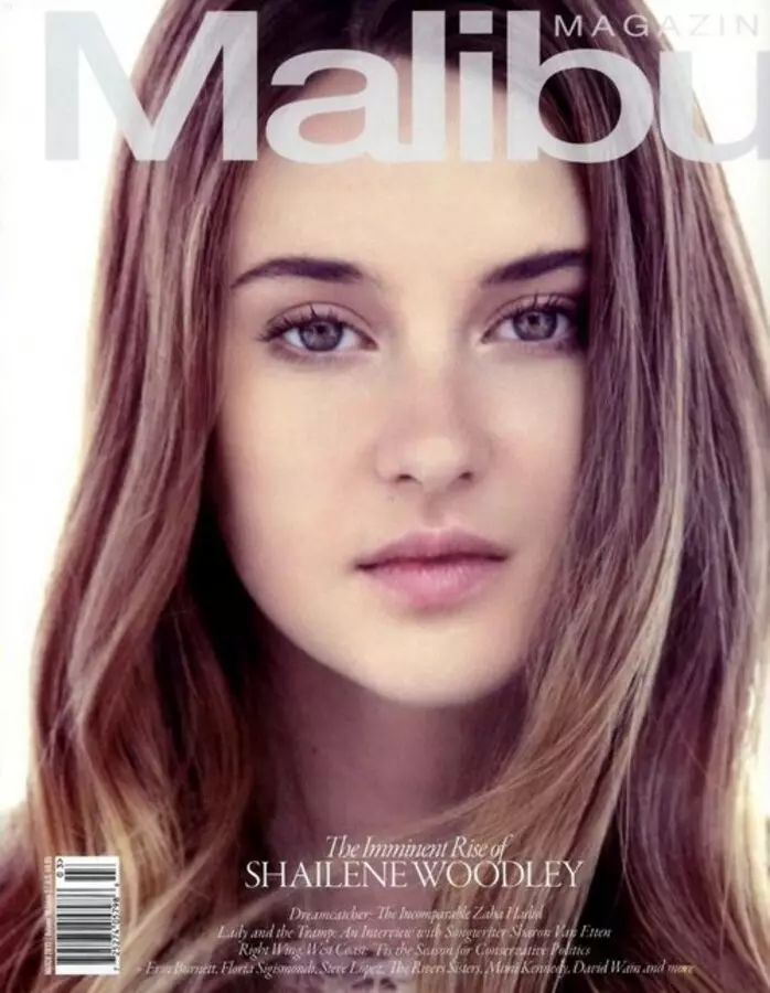 Sheily Woodli אין Malibu Magazine. פרילינג 2012.