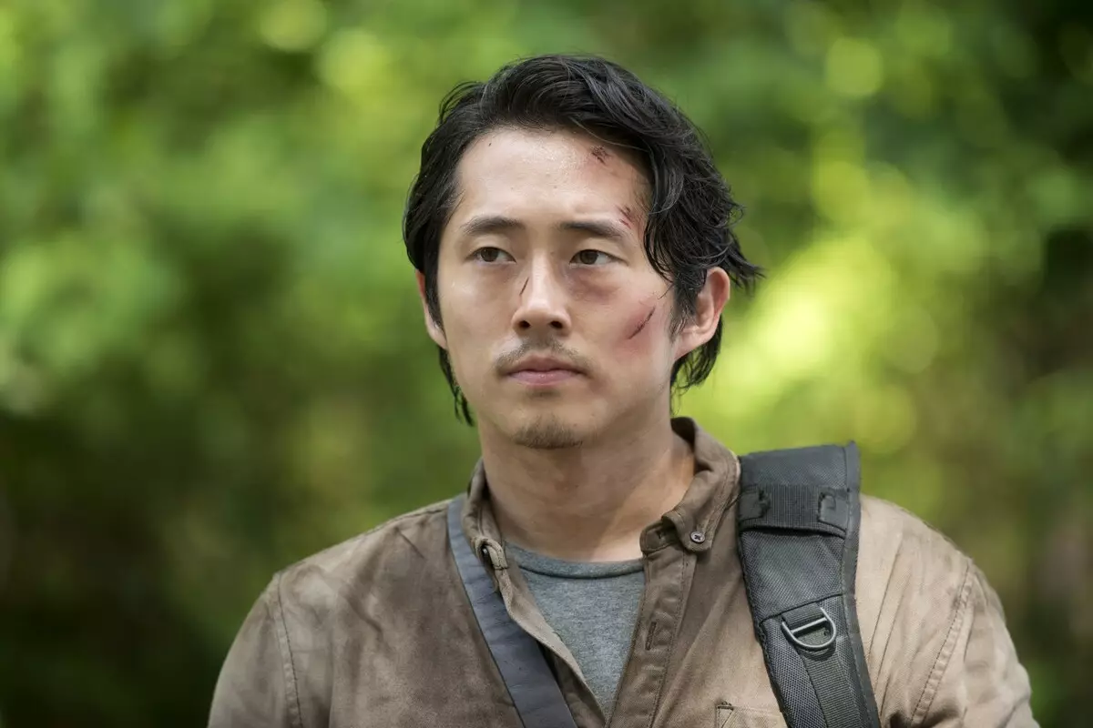 Sezono 6 "Walking Dead" - Spoilers: Kio okazos al Glen?