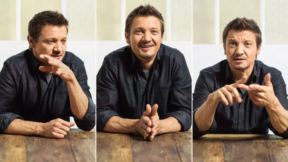 Jeremy Renner dia naneho hevitra momba ny tsaho momba ny firaisan'ny samy lehilahy