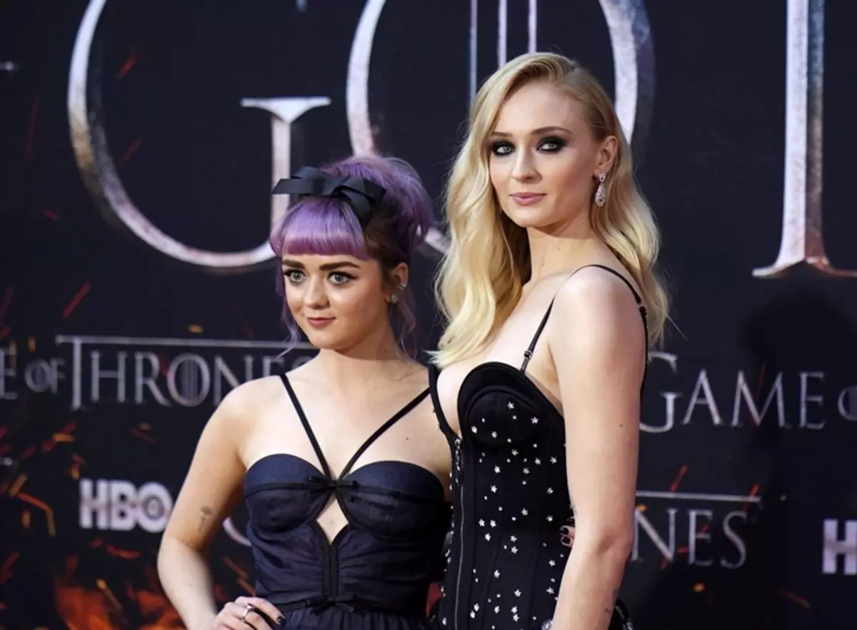 Macy Williams será unha noiva da noiva na voda Sophie Turner e Joe Jonas