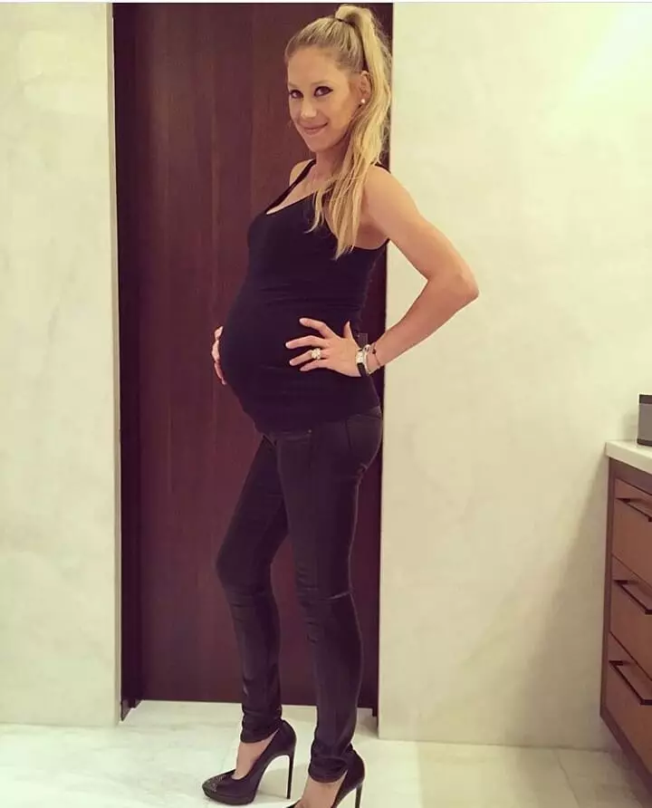 Anna Kournikova and Enrique Iglesias will become parents for the second time 92016_3