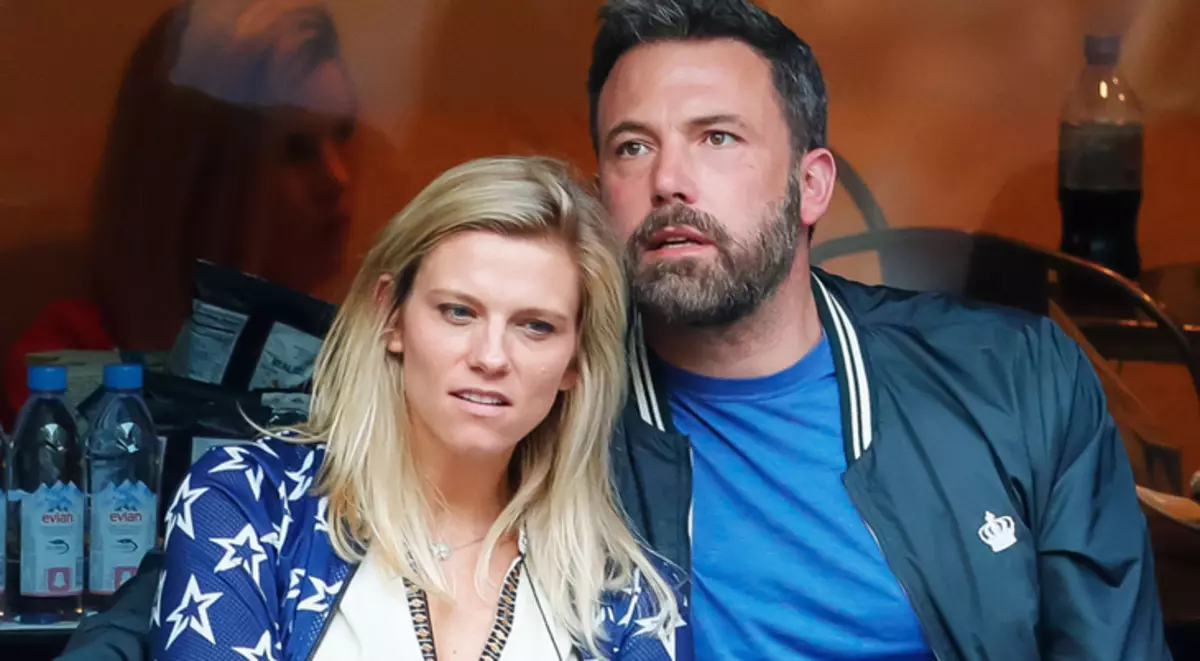 Ben Affleck atkal lauza ar savu draudzeni Lindsay Shusus