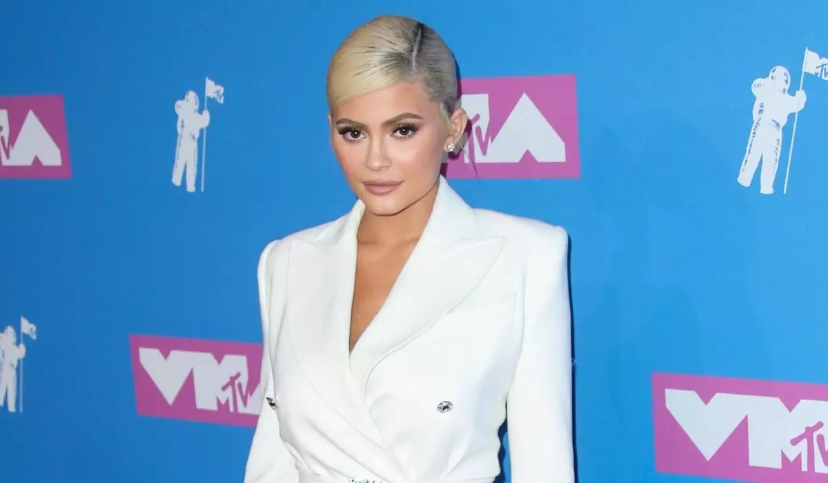 "In three years, it dresses better adults": Kylie Jenner was lost social network photo of her daughter